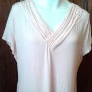 2-short sleeve tops, 1 pink, 1 brown
